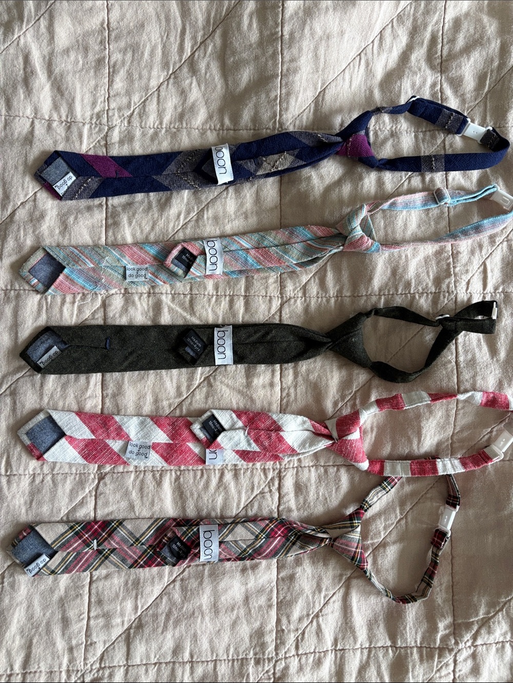 Boon ties - Picture 4 of 4